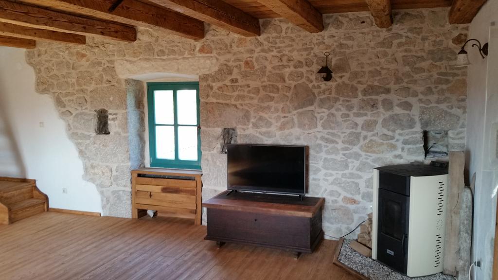 Holiday Home Olea Malinska Ngoại thất bức ảnh